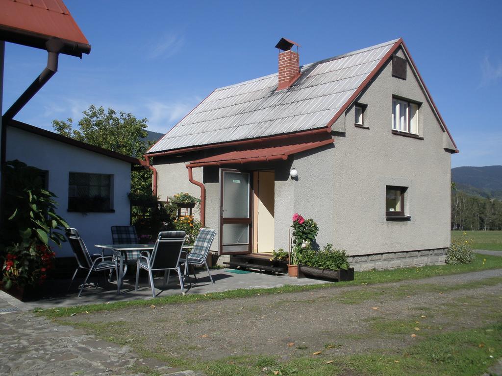Ubytování u Přadků Čeladná Esterno foto